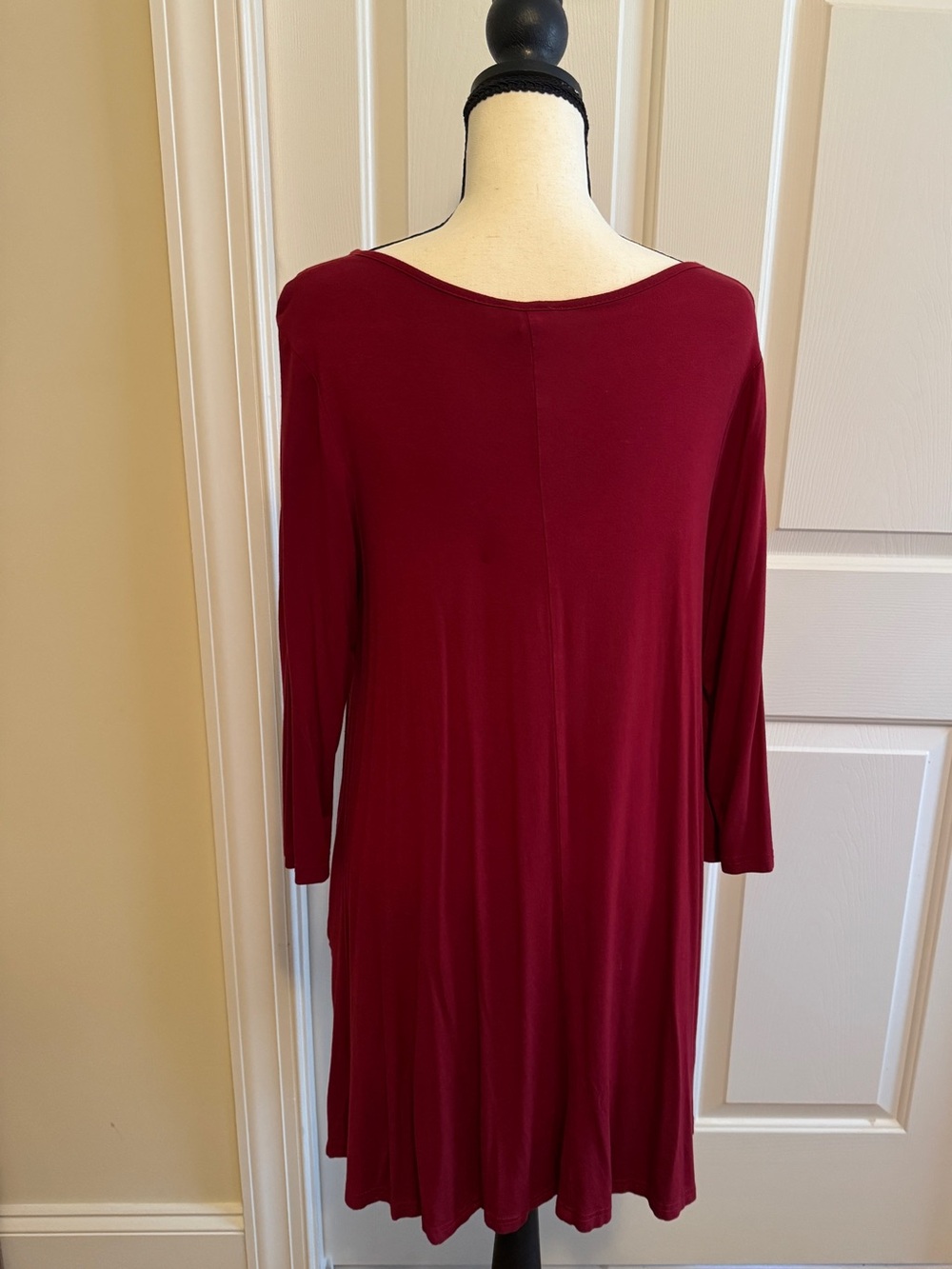Yelete Burgundy 3/4 inch Sleeve Knee Length Dress - Picture 4 of 8